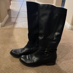 Black Boots size 9